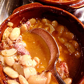 モンレジェ風豚肉と白いんげん豆の煮込み