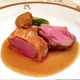 仔羊背肉のパイ包み焼き