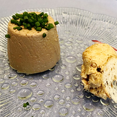 うさぎの肝のフラン仕立て