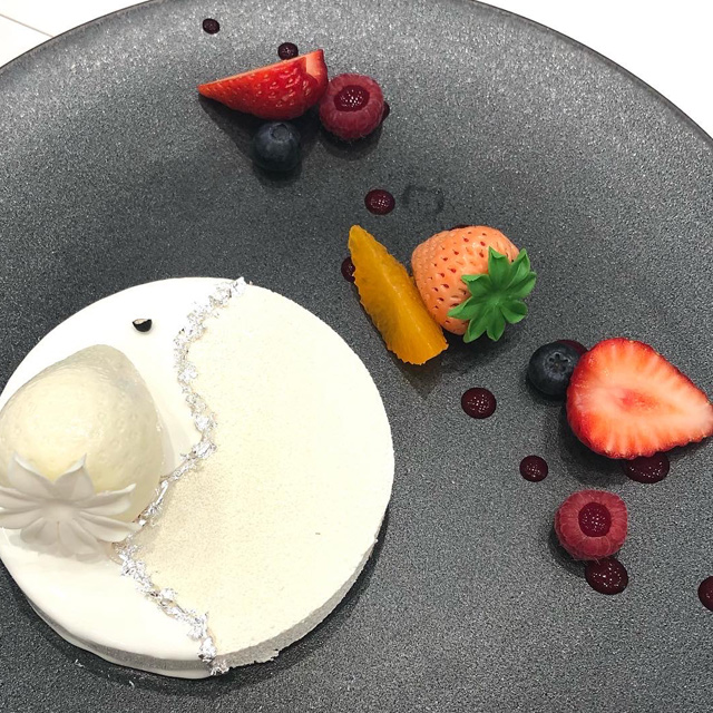 苺のパニエの味比べ