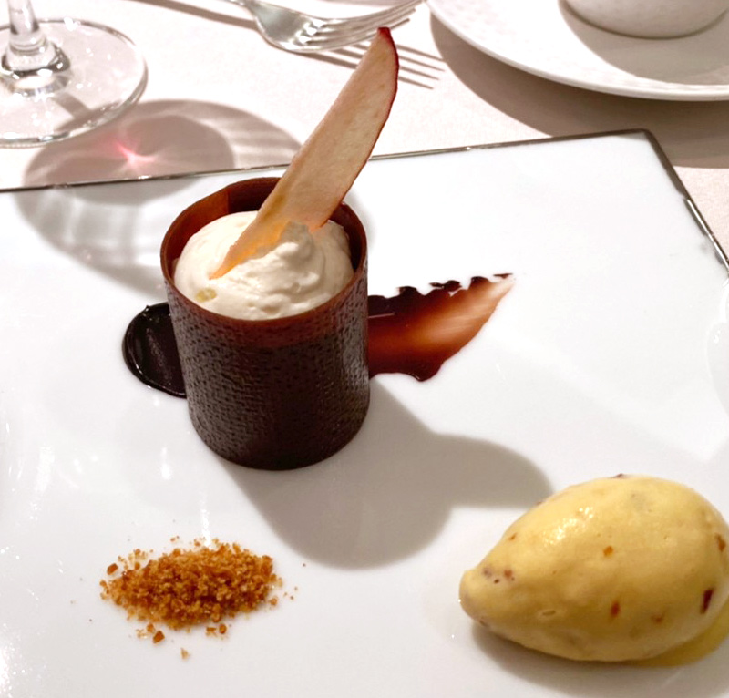 タルトタタン ラムのアイスクリーム