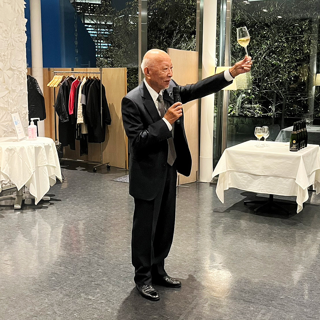 松石顧問 乾杯